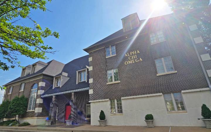 alpha-chi-omega_house